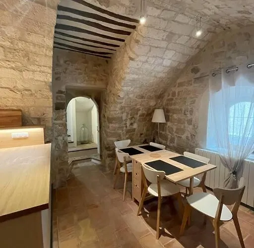 Maison De Village